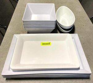 (1) LOT OF ASSORTED SQUARE PLATTERS.