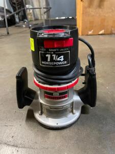 CRAFTSMAN 1 1/4 HP ROUTER