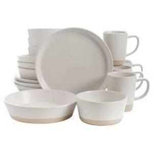 DESCRIPTION: (1) (16) PIECE DINNERWARE BRAND/MODEL: GAP HOME #80710.16R INFORMATION: WHITE RETAIL$: $50.00 QTY: 1