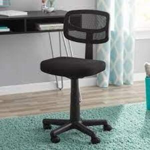 DESCRIPTION: (1) MESH TASK CHAIR WITH PLUSH PADDED SEAT BRAND/MODEL: MAINSTAYS INFORMATION: BLACK RETAIL$: $36.96 SIZE: BLACK QTY: 1