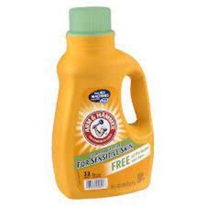 DESCRIPTION: (2) LAUNDRY DETERGENT CONCENTRATE BRAND/MODEL: ARM AND HAMMER INFORMATION: UNSCENTED RETAIL$: $8.00 EA SIZE: 50 FL OZ QTY: 2