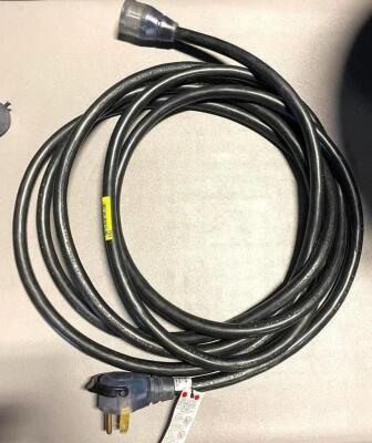 DESCRIPTION: 25FT HEAVY DUTY WELDER EXTENSION CORD 8 AWG INFORMATION: 600V LOCATION: DINING AREA QTY: 1