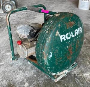 ROLAIR 4.5 GALLON AIR COMPRESSOR