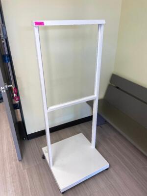 HEAVY DUTY ROLL ABOUT METAL SIGN STAND.